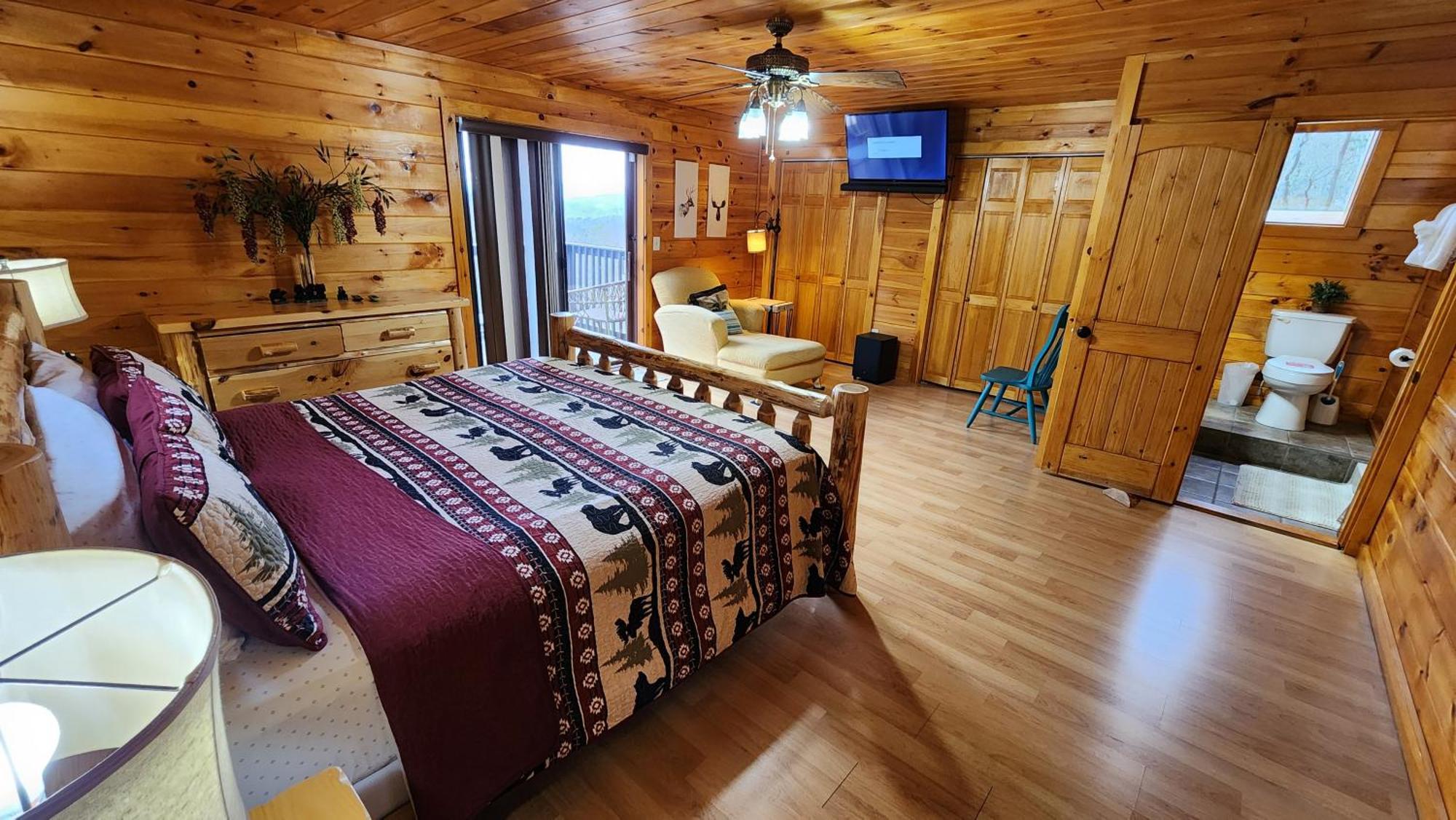 Lazy Bear Cabin เซอเวียร์วีล ภายนอก รูปภาพ