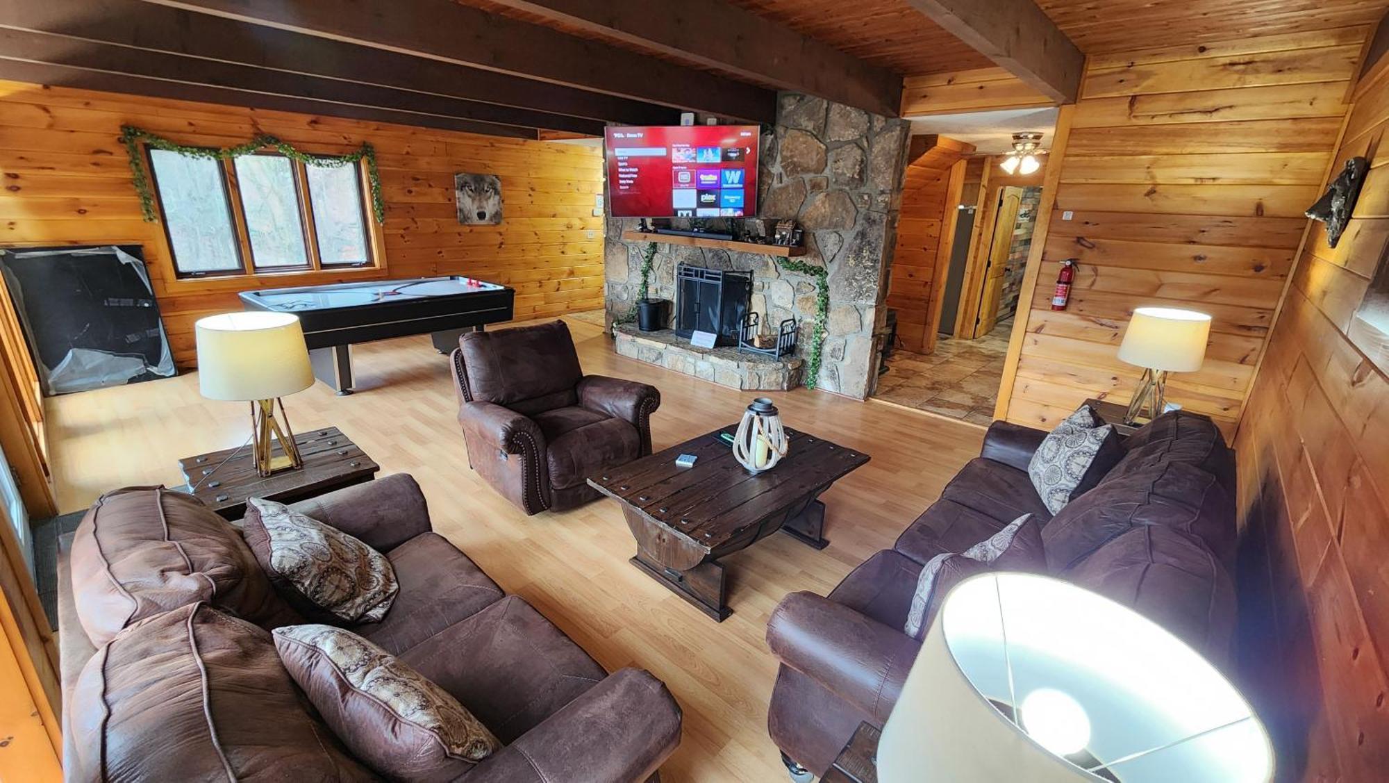 Lazy Bear Cabin เซอเวียร์วีล ภายนอก รูปภาพ