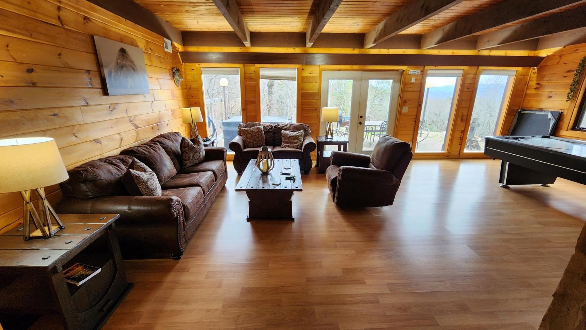 Lazy Bear Cabin เซอเวียร์วีล ภายนอก รูปภาพ